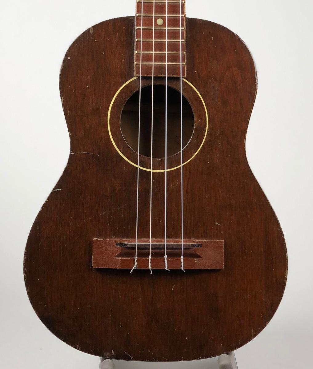 Baritone Ukulele