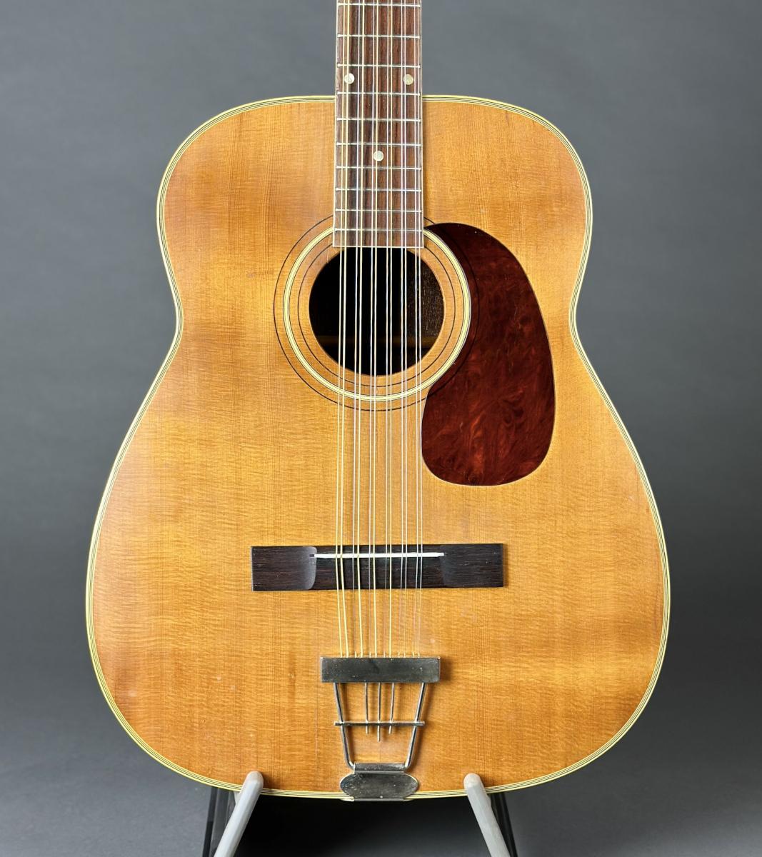 Harmony H1270 12 String c 1968